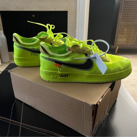 Nike Air Force Low x OFF-WHITE Volt 2018 (AO4606-700) Men's